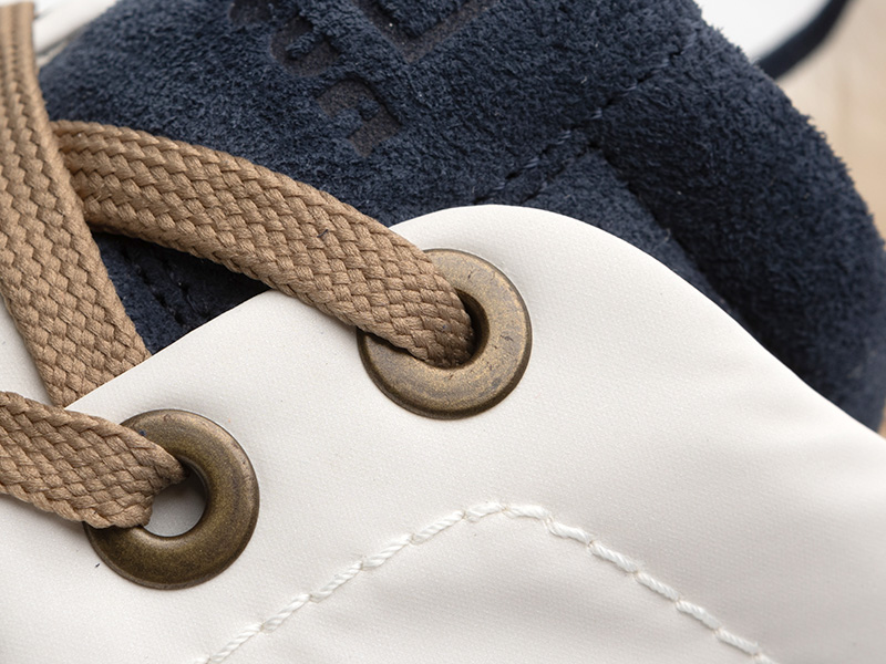 Cobalt — Noova Bast detail
