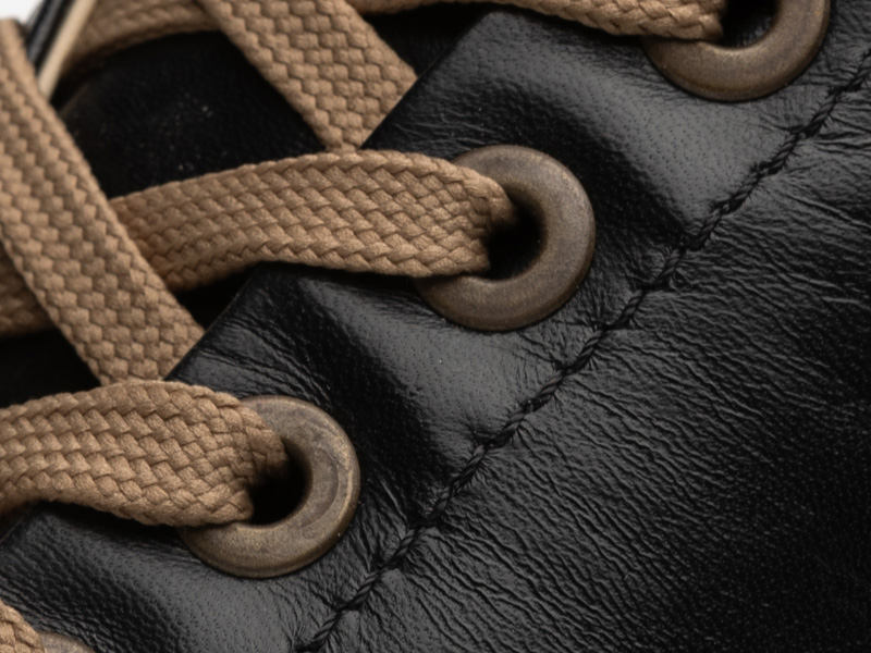 Dark — Noova Batik detail