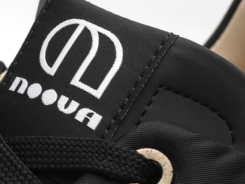 Raven — Noova Bast detail